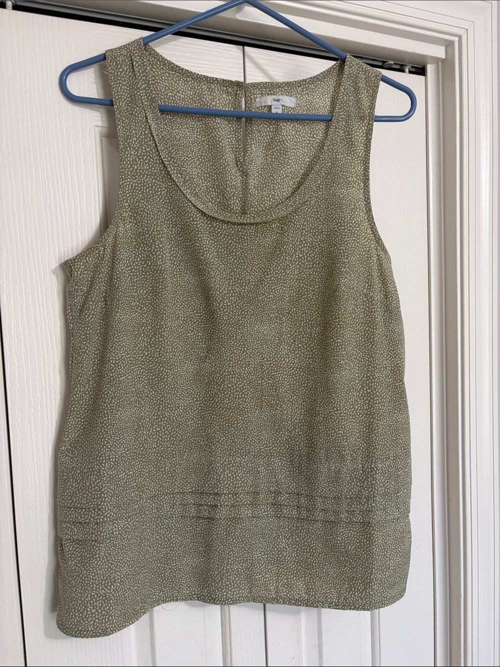 GAP Olive Green Microdot Sleeveless Tank